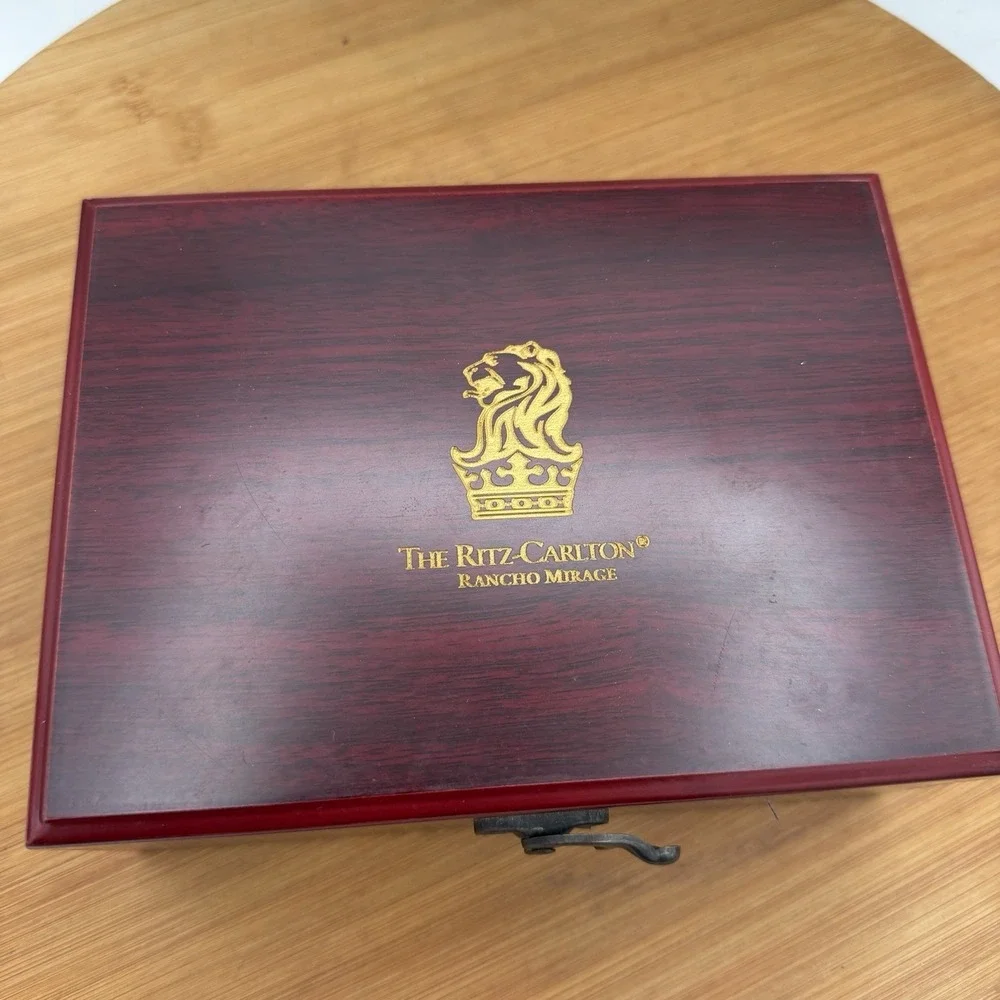 Vtg Ritz Carlton Wooden Presentation Gift Box Rancho Mirage Mahogany Satin Blue